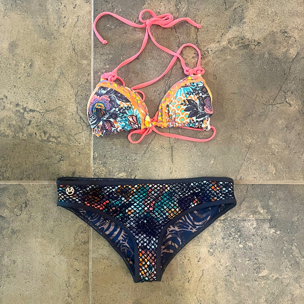 Reversible Maaji Bikini Set Medium